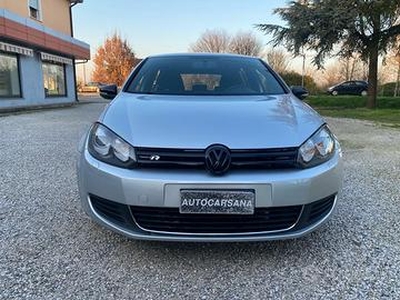 VW GOLF 1.6 GPL ALLESTIMENTO MOLTO BELLO GUARDA