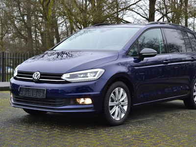 VW Touran 2.0 Tdi (110kw) Highline (euro 6d) Dsg Ahk Navi Led Businesspaket