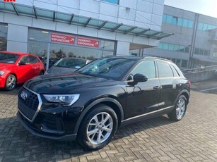 AUDI Q3 35 TFSI Business Benzina