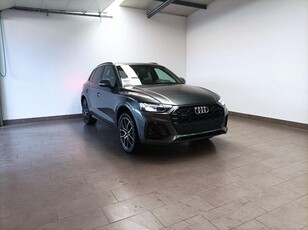 AUDI Q5 40 TDI 204 CV quattro S tronic S line Elettrica/Diesel