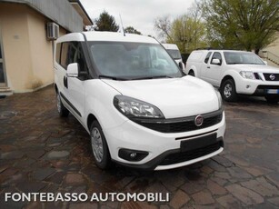 FIAT Doblo 1.6 MJT 120CV ** Navi / Telecamera ** Diesel