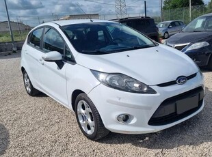 FORD Fiesta 1.4 TDCi 70CV 5 porte Titanium Diesel