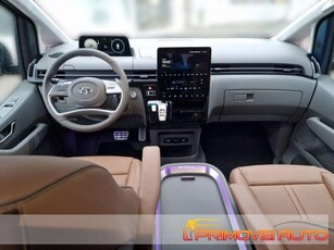 HYUNDAI Staria 2.2 AT 2WD 7 posti Diesel