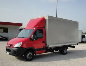 IVECO Daily 35C12 HPi con centine e telone e porte posteriori Diesel