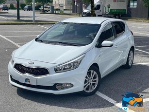 KIA cee´d 1.6 crdi Cool Diesel