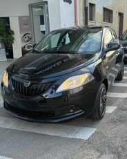 LANCIA Ypsilon 1.0 FireFly 5 porte S&S Hybrid Oro MY24 Elettrica/Benzina