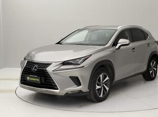 LEXUS NX 300h 300h 2.5 Luxury 4wd cvt Elettrica/Benzina