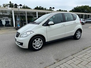 MERCEDES-BENZ A 160 BlueEFFICIENCY Benzina