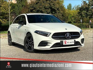 MERCEDES-BENZ A 180 d Auto. Premium Night Edition-Luci Ambient Diesel