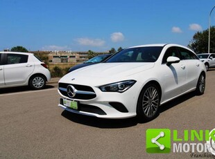 MERCEDES-BENZ CLA 200 d Automatic 4Matic Shooting Brake executive Diesel