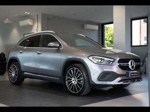 MERCEDES-BENZ GLA 200 d Automatic Sport Plus Diesel