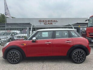 MINI Cooper D 1.5 Business 115CV 5 porte Diesel