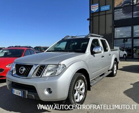 NISSAN Navara 2.5 dCi 190CV 4 porte Double Cab LE Diesel