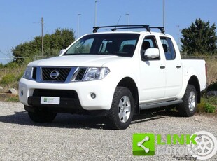 NISSAN Navara 2.5 dCi 190CV Autocarro Diesel