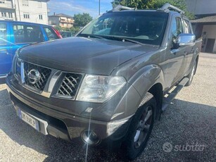 NISSAN Navara diesel Benzina