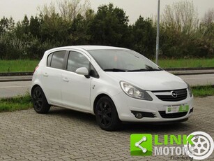 OPEL Corsa 1.2 5 porte Club (NEOPATENTATI) Benzina