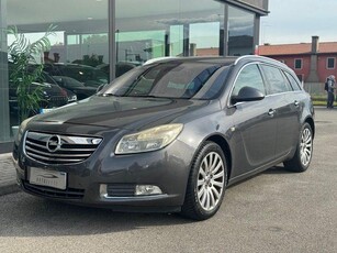 OPEL Insignia 2.0 CDTI Sports Tourer Cosmo Diesel