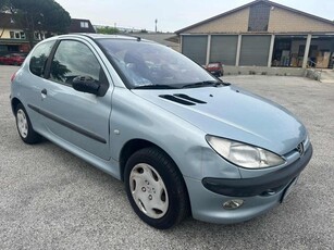 PEUGEOT 206 1.4 3p. XR Benzina