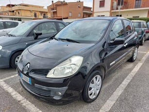 RENAULT Clio 1.2 16V 5 porte Rip Curl Neopatentati Clima Benzina