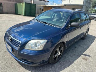 TOYOTA Avensis 2.0 D-4D 16V Station Wagon Diesel