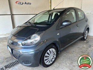 TOYOTA Aygo 1.0 12V VVT-i 5 porte Sol NEOPATENTATI Benzina