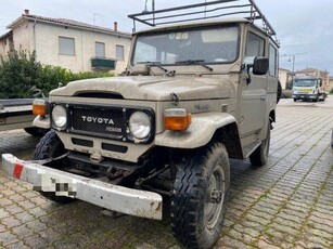 TOYOTA Land Cruiser BJ 40 3000 Diesel Diesel