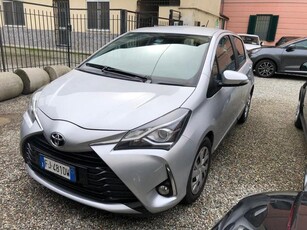 TOYOTA Yaris 1.0 5 porte Active Benzina