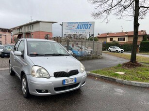 TOYOTA Yaris 1.0i 16V cat 5 porte Sol Benzina