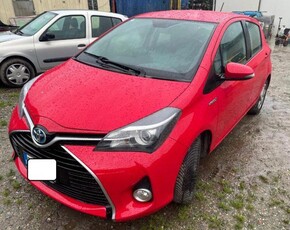 TOYOTA Yaris 1.5 Hybrid 5 porte Cool Elettrica/Benzina