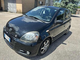 TOYOTA Yaris 1.5i 16V cat 5 porte T Sport Benzina