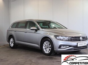 VOLKSWAGEN Passat Variant 2.0TDI DSG BUSINESS LED NAVI TELECAMERA ACC DAB Diesel