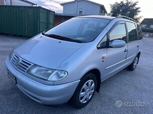 VOLKSWAGEN Sharan 1.9 TDI cat Carat Benzina