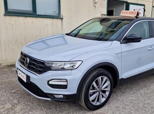 VOLKSWAGEN T-Roc 1.0 TSI Style BMT seminuova IN GARANZIA Benzina