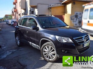 VOLKSWAGEN Tiguan 2.0 16V TDI DPF tiptronic Sport & Style (18°) Diesel