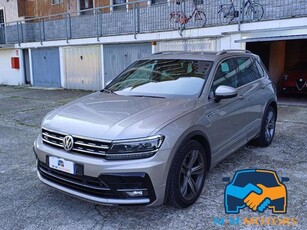 VOLKSWAGEN Tiguan 2.0 TDI SCR DSG 4MOTION Advanced R-Line Diesel