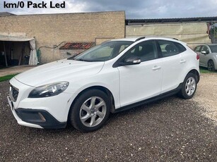 VOLVO V40 Cross Country D2 1.6 Kinetic Diesel