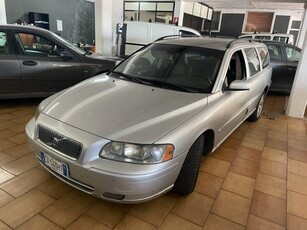 VOLVO V70 2.4 D 20V (163CV) cat Kinetic Diesel