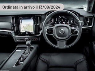 VOLVO V90 Cross Country B4 (d) AWD automatico Core Elettrica/Diesel