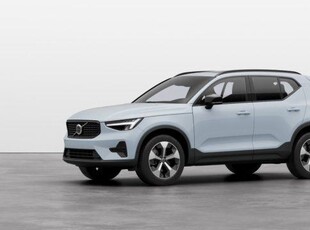 VOLVO XC40 B3 Mild hybrid Benzina Ultra Dark Elettrica/Benzina