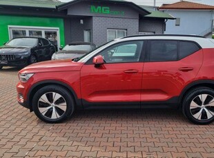 VOLVO XC40 D3 Geartronic Momentum TETTO APRIBILE PANORAMICO Diesel