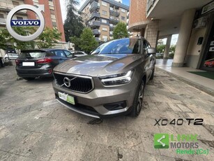 VOLVO XC40 T2 Geartronic Momentum Pro Benzina