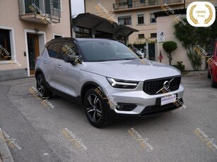 VOLVO XC40 T5 AWD Geartronic R-design Benzina