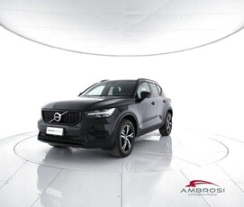 VOLVO XC40 T5 AWD Geartronic R-design Benzina