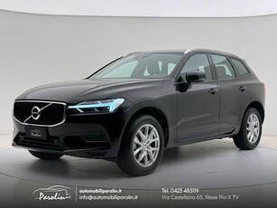 VOLVO XC60 B4 (d) AWD Geartronic Momentum ACC-Pelle-CarPlay Elettrica/Diesel