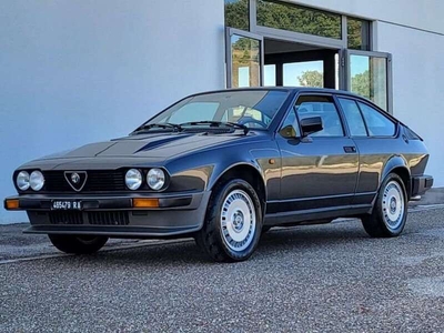 Usato 1984 Alfa Romeo Alfetta 2.5 Benzin 158 CV (33.900 €)