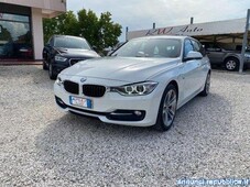 BMW - Serie 3 Touring - 318d Sport