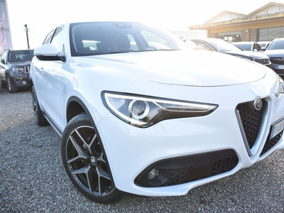 Alfa romeo Stelvio 2.0 Turbo 280 CV