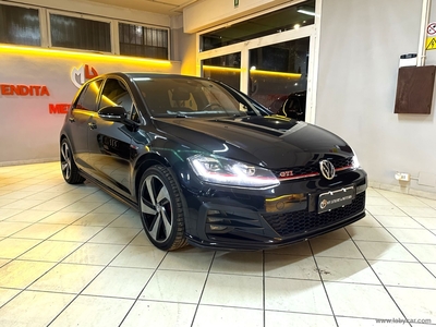 Volkswagen Golf 2.0