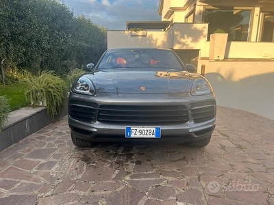 PORSCHE Cayenne e-hybrid