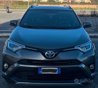 TOYOTA RAV4 4ª serie - 2016